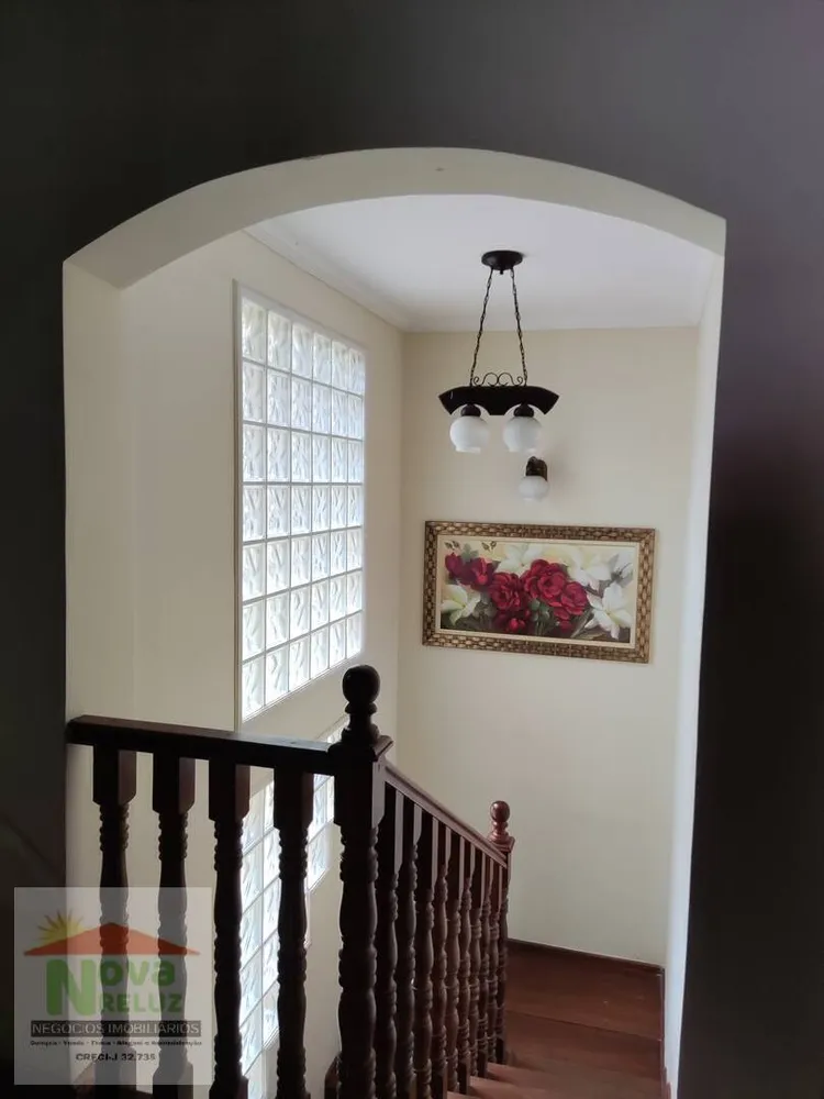 Chácara, 4 quartos, 1300 m² - Foto 1