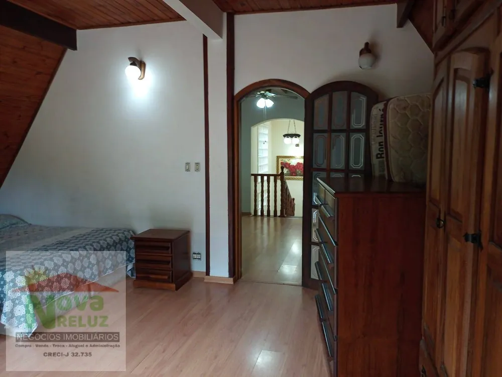 Chácara, 4 quartos, 1300 m² - Foto 4