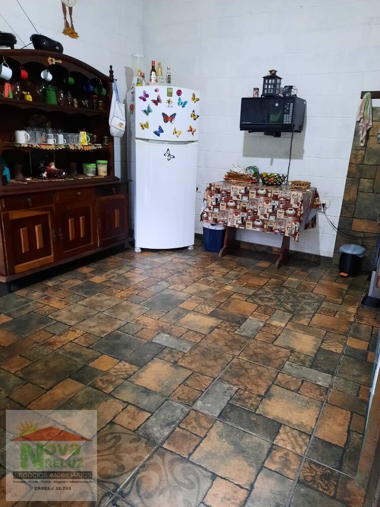 Chácara, 3 quartos, 8000 m² - Foto 1