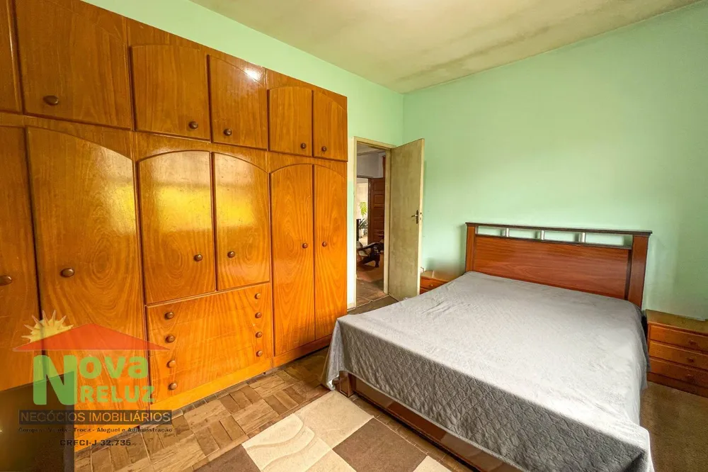 Casa, 3 quartos, 217 m² - Foto 1