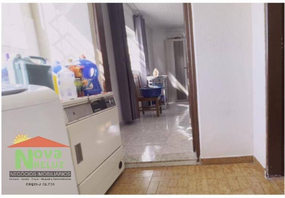 Casa à venda com 2 quartos, 187m² - Foto 8