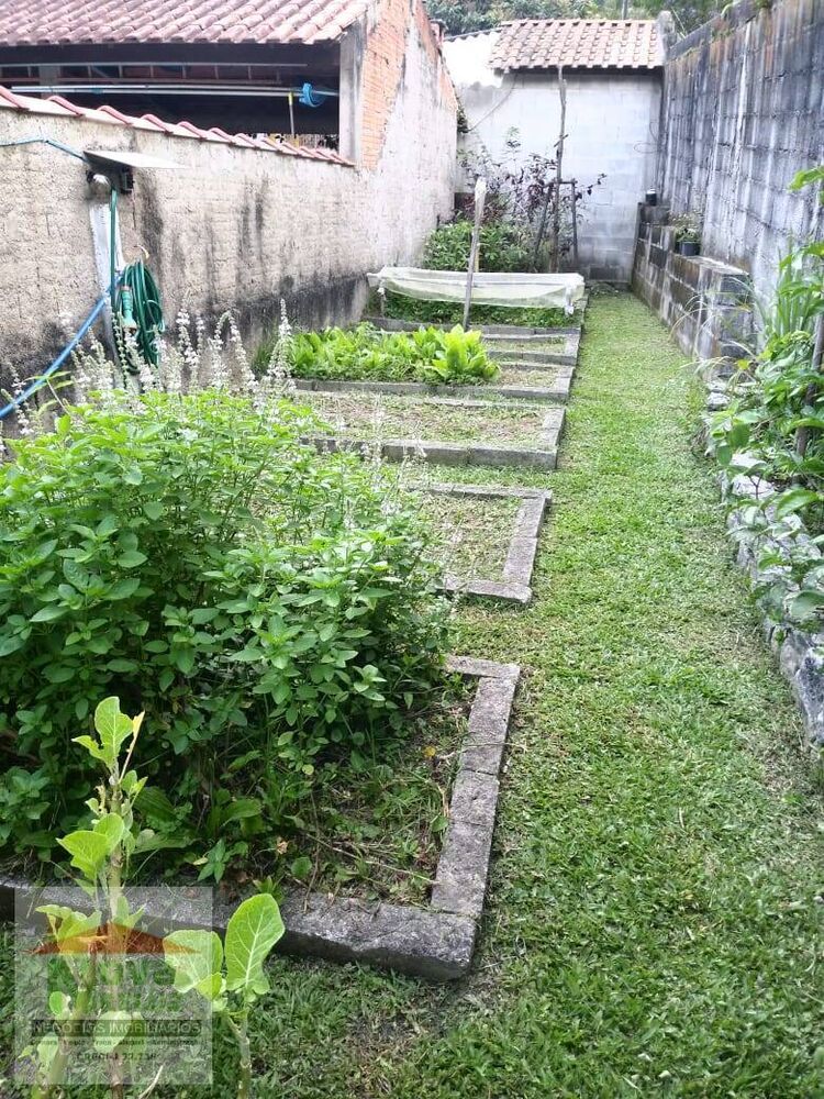 Chácara à venda com 2 quartos, 235m² - Foto 4