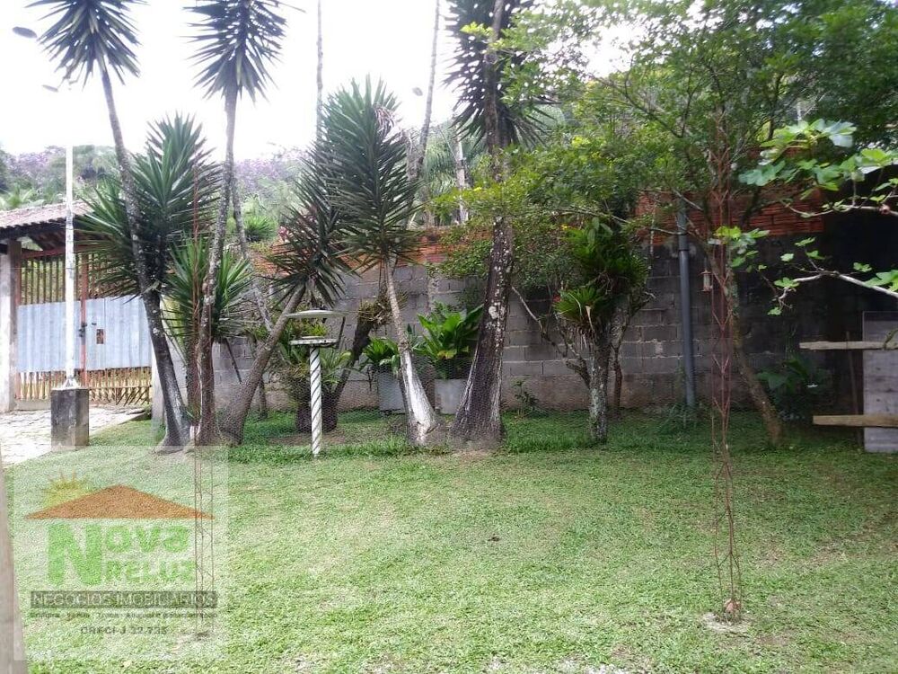 Chácara à venda com 2 quartos, 235m² - Foto 3