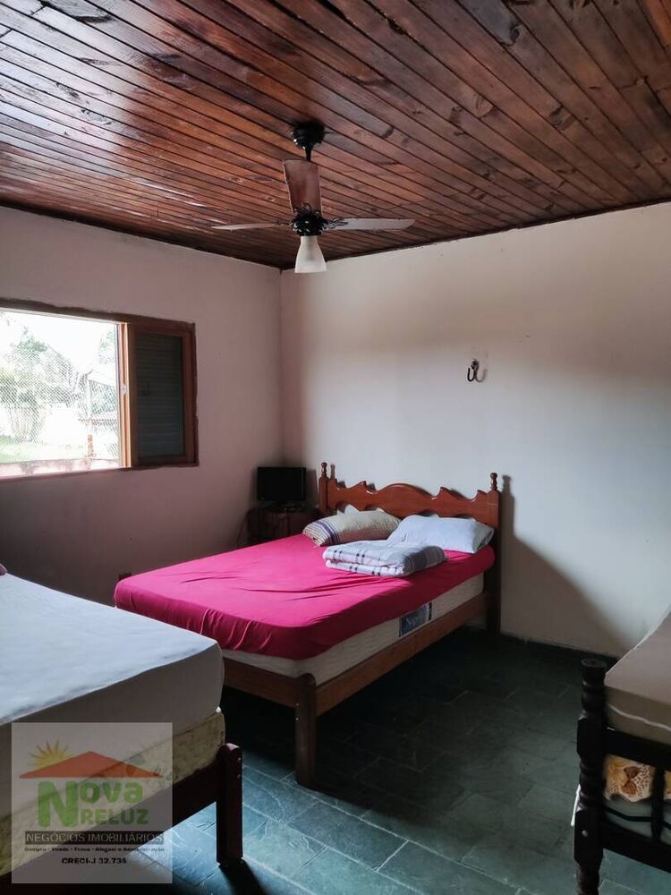 Chácara à venda com 3 quartos, 1150m² - Foto 4
