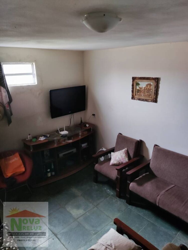 Chácara à venda com 3 quartos, 1150m² - Foto 2
