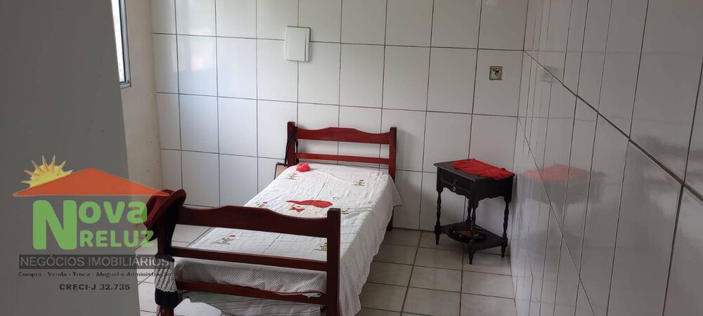 Chácara à venda com 3 quartos, 600m² - Foto 4