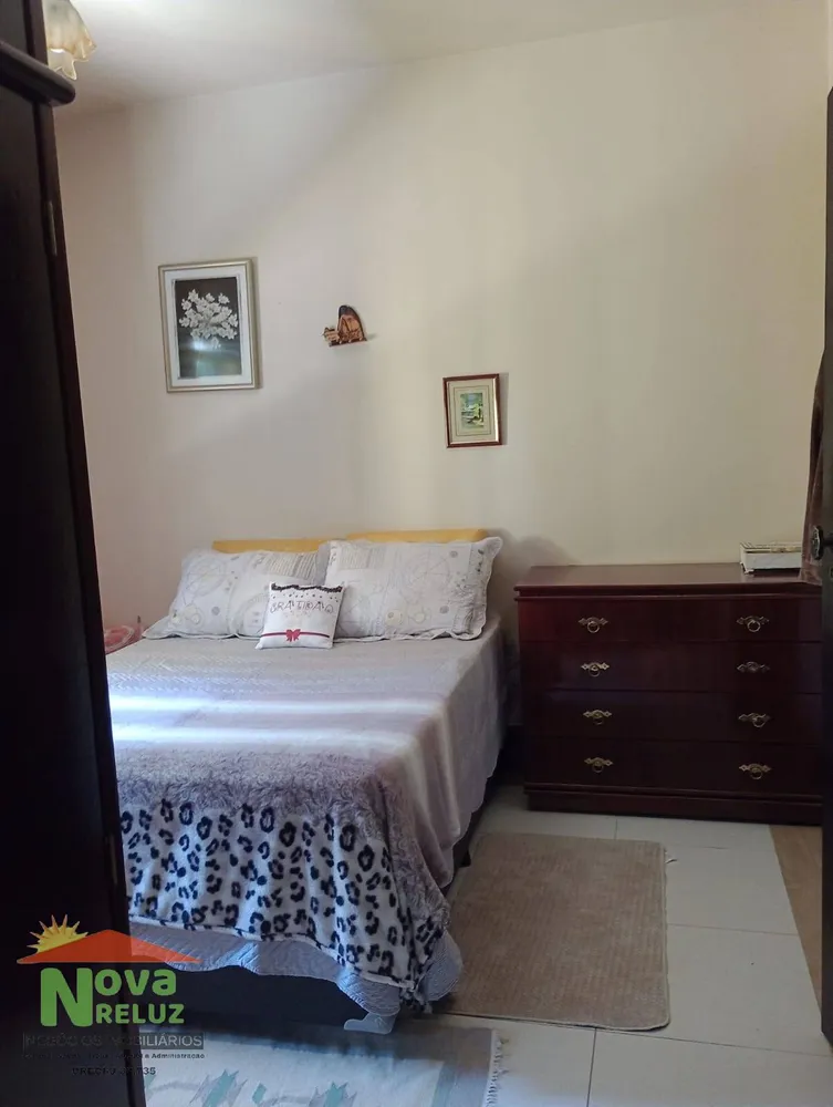 Chácara, 3 quartos, 2960 m² - Foto 1