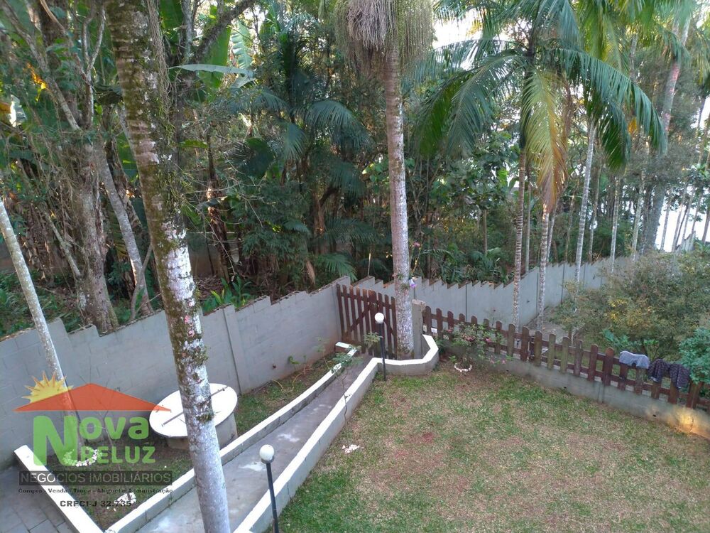 Chácara à venda com 3 quartos, 260m² - Foto 12