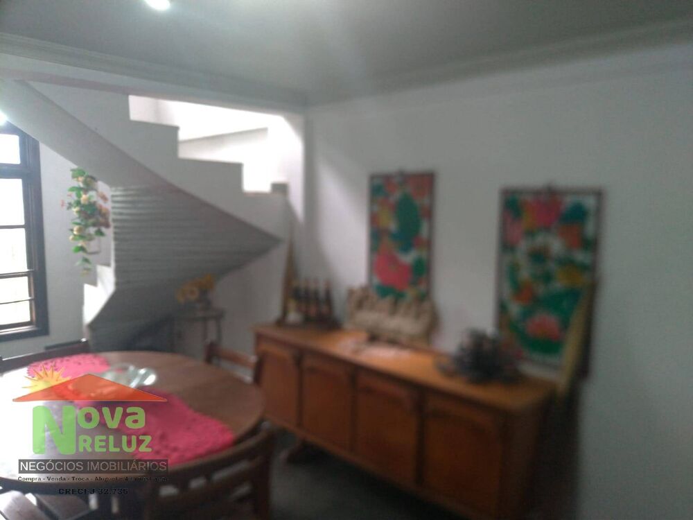 Chácara à venda com 3 quartos, 260m² - Foto 3