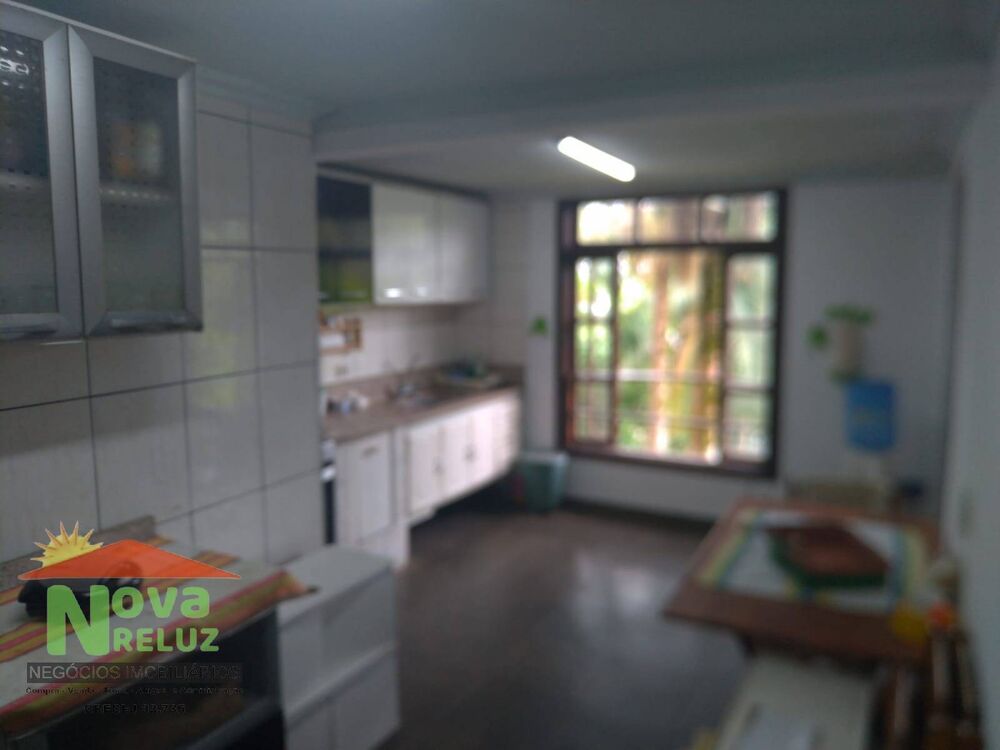 Chácara à venda com 3 quartos, 260m² - Foto 5