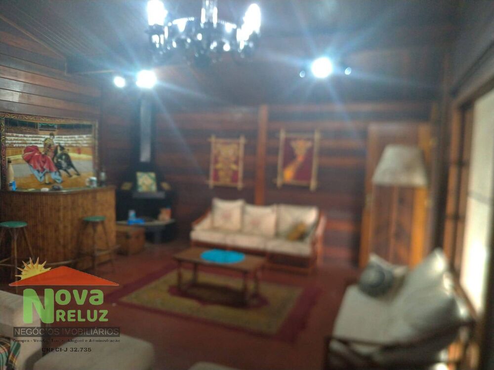 Chácara à venda com 3 quartos, 260m² - Foto 7