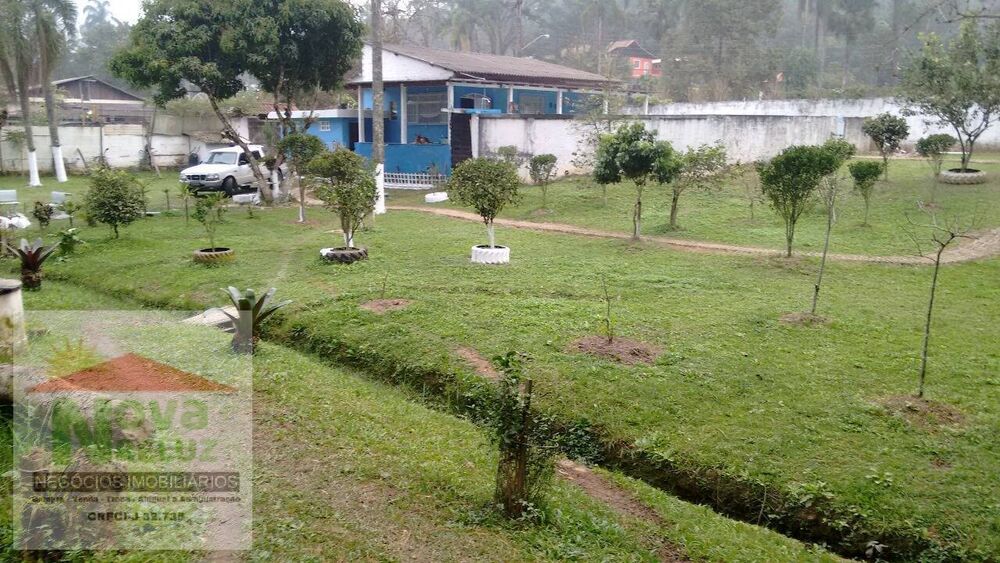 Chácara à venda com 2 quartos, 1500m² - Foto 5