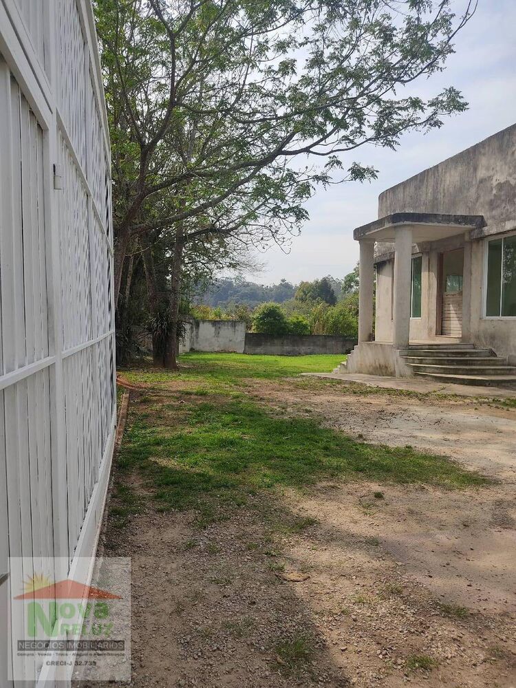 Chácara para alugar com 4 quartos, 1000m² - Foto 1