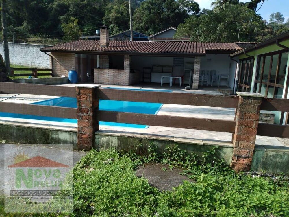 Chácara à venda com 4 quartos, 462m² - Foto 6