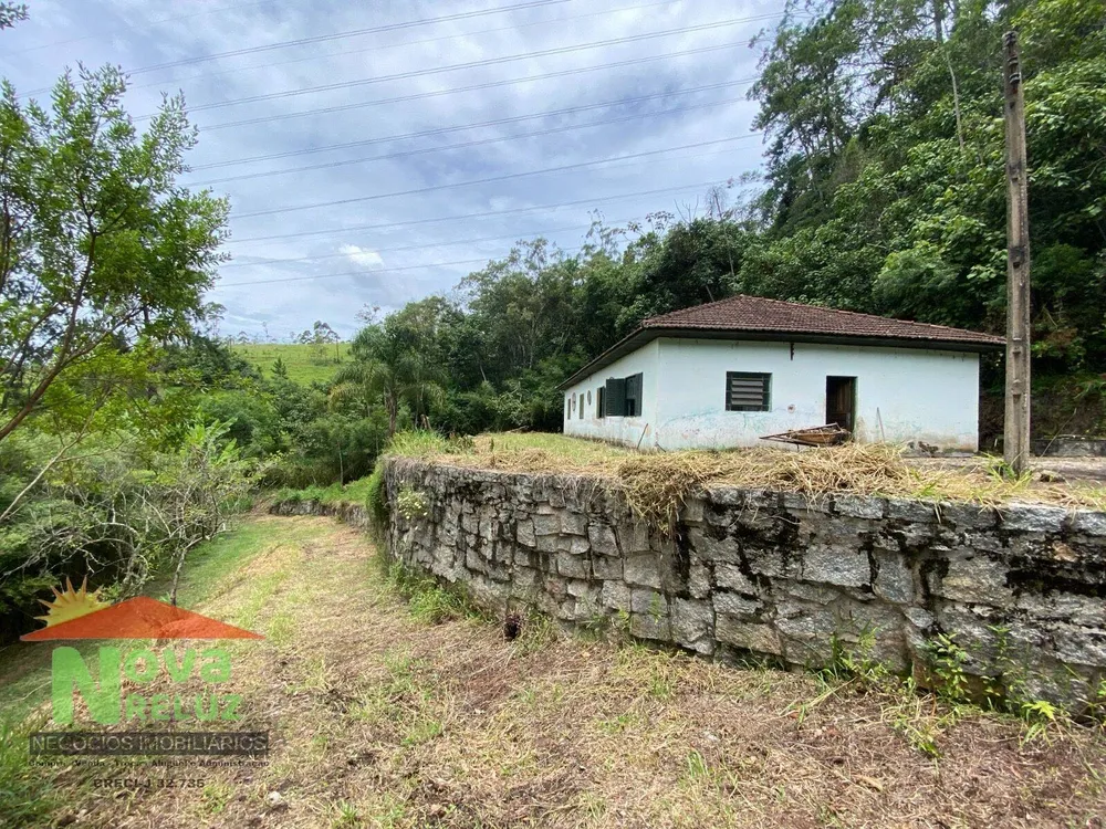 Sítio, 2 quartos, 13 hectares - Foto 1