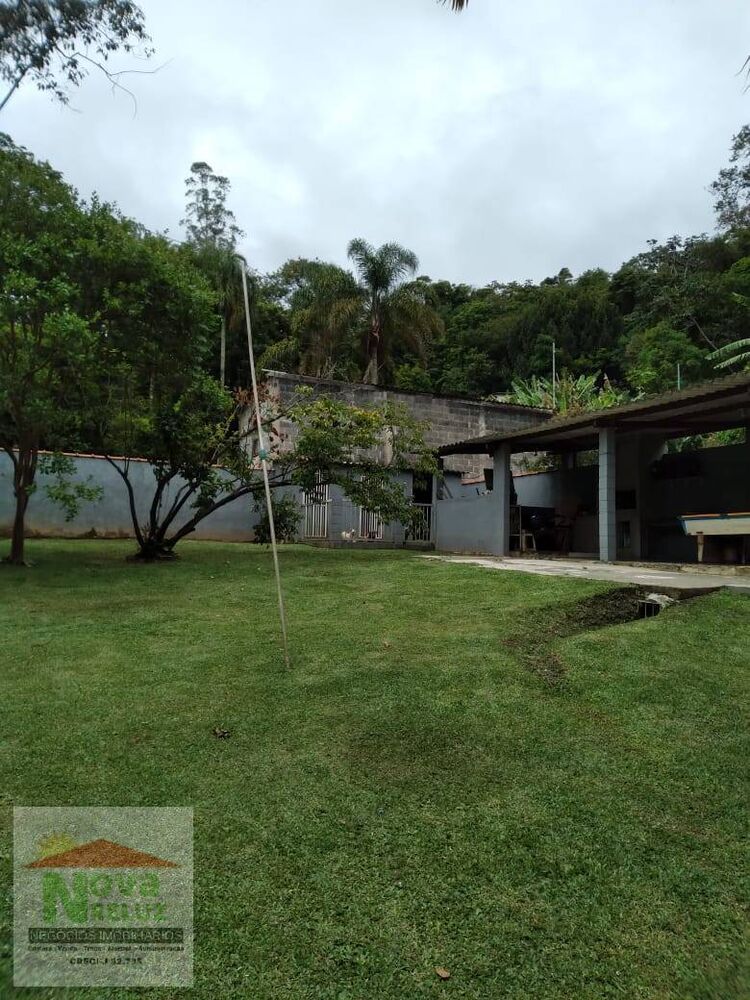 Chácara à venda com 2 quartos, 1270m² - Foto 10