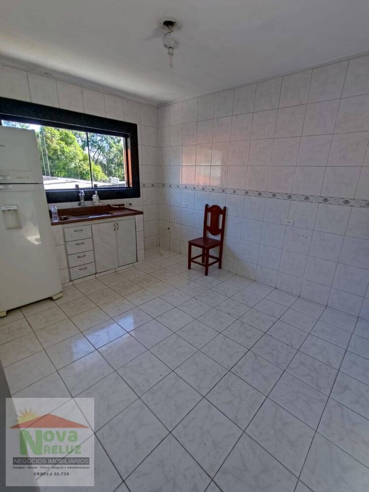 Chácara à venda com 4 quartos, 800m² - Foto 4