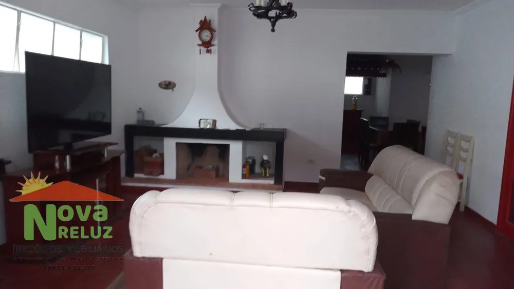 Chácara, 3 quartos, 900 m² - Foto 3