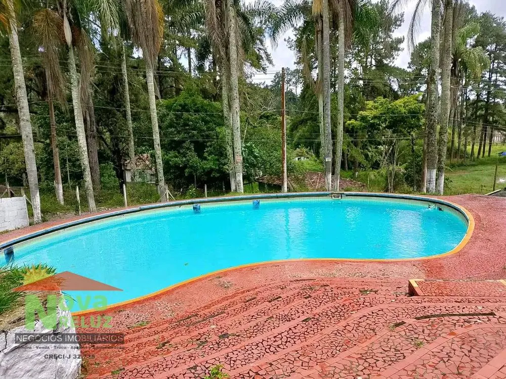 Chácara, 4 quartos, 3000 m² - Foto 1