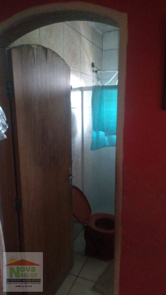 Casa à venda com 3 quartos, 285m² - Foto 3