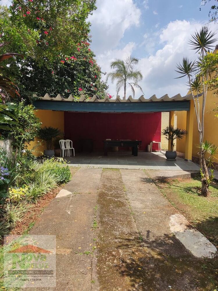 Chácara à venda com 3 quartos, 2170m² - Foto 6
