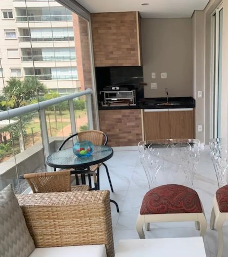 Apartamento, 3 quartos, 136 m² - Foto 2
