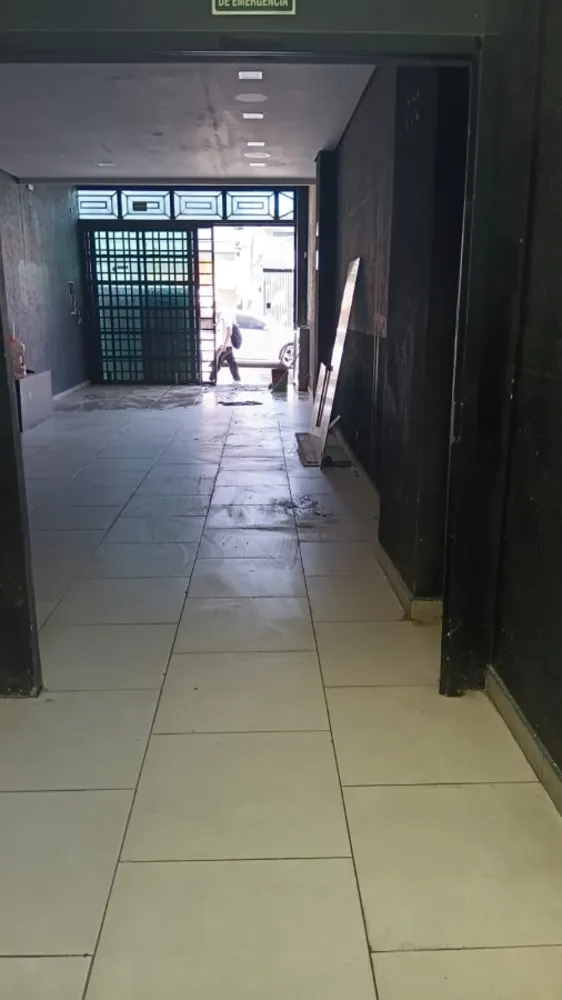Prédio Inteiro - Foto 8