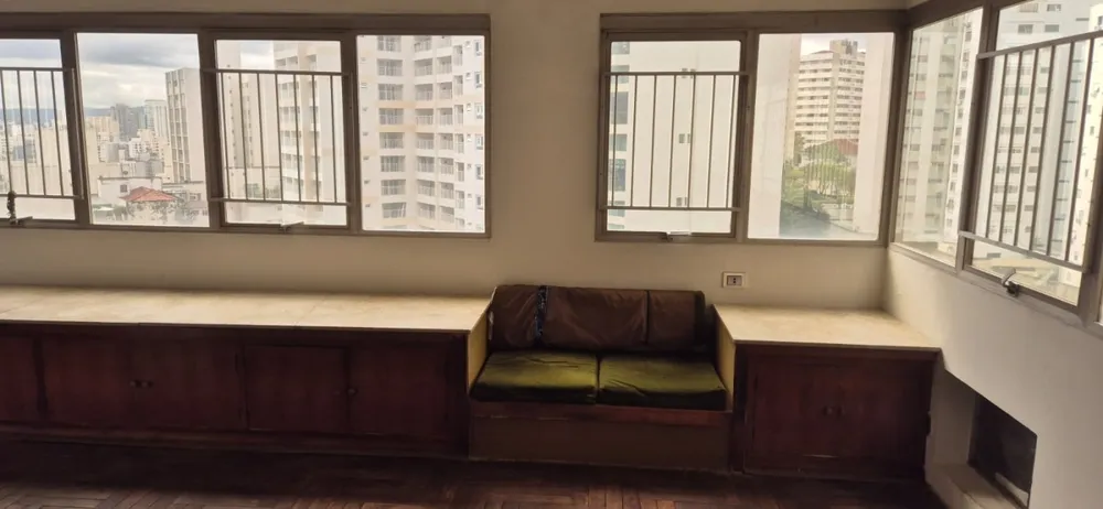 Apartamento, 3 quartos, 140 m² - Foto 2