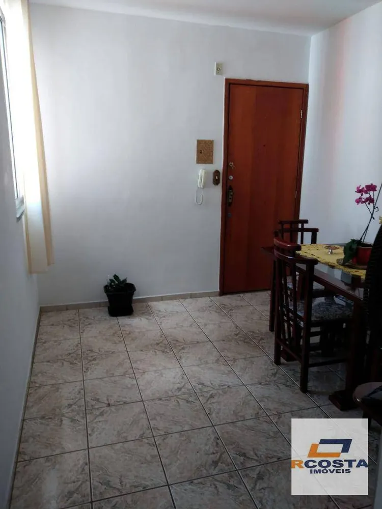 Apartamento, 2 quartos, 43 m² - Foto 4