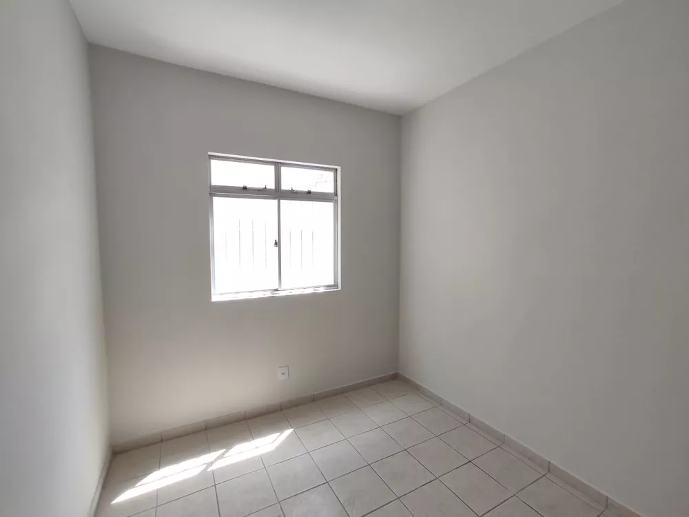 Apartamento, 3 quartos, 100 m² - Foto 2