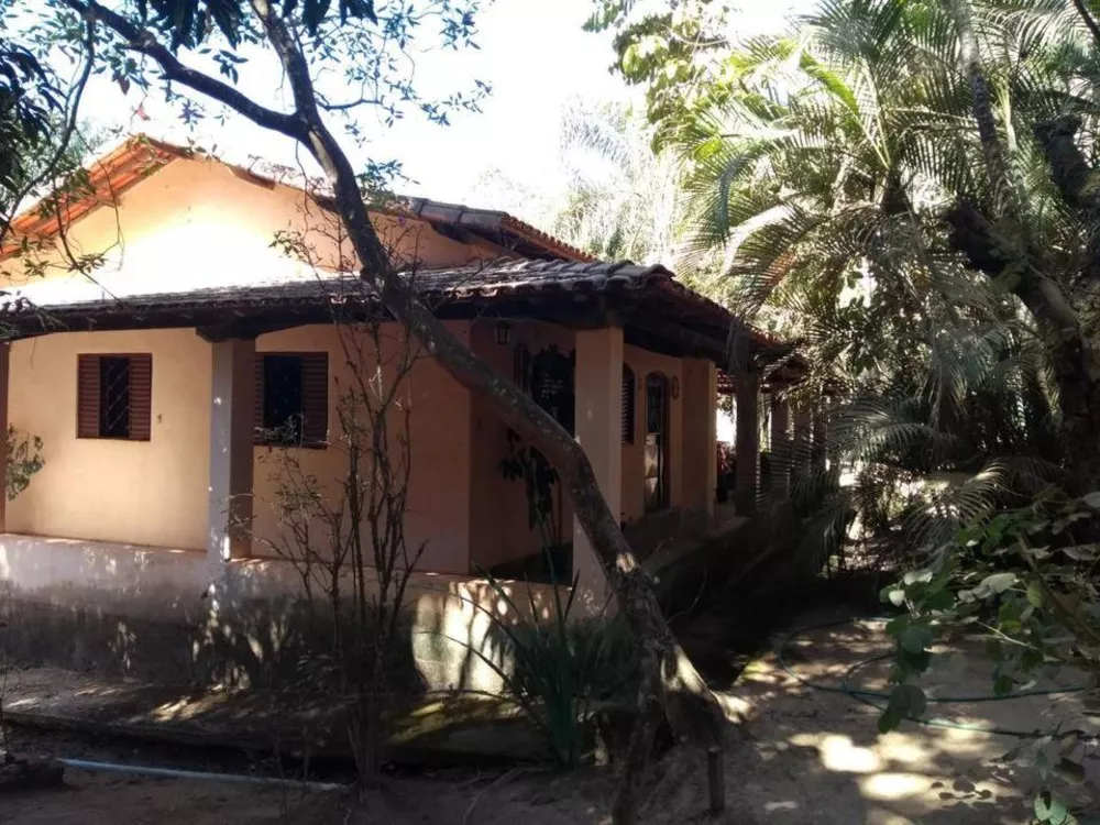 Chácara, 4 quartos, 4000 m² - Foto 1