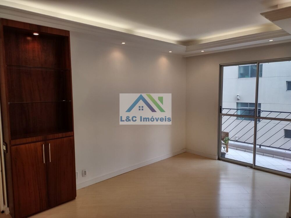 Apartamento à venda com 2 quartos, 60m² - Foto 4