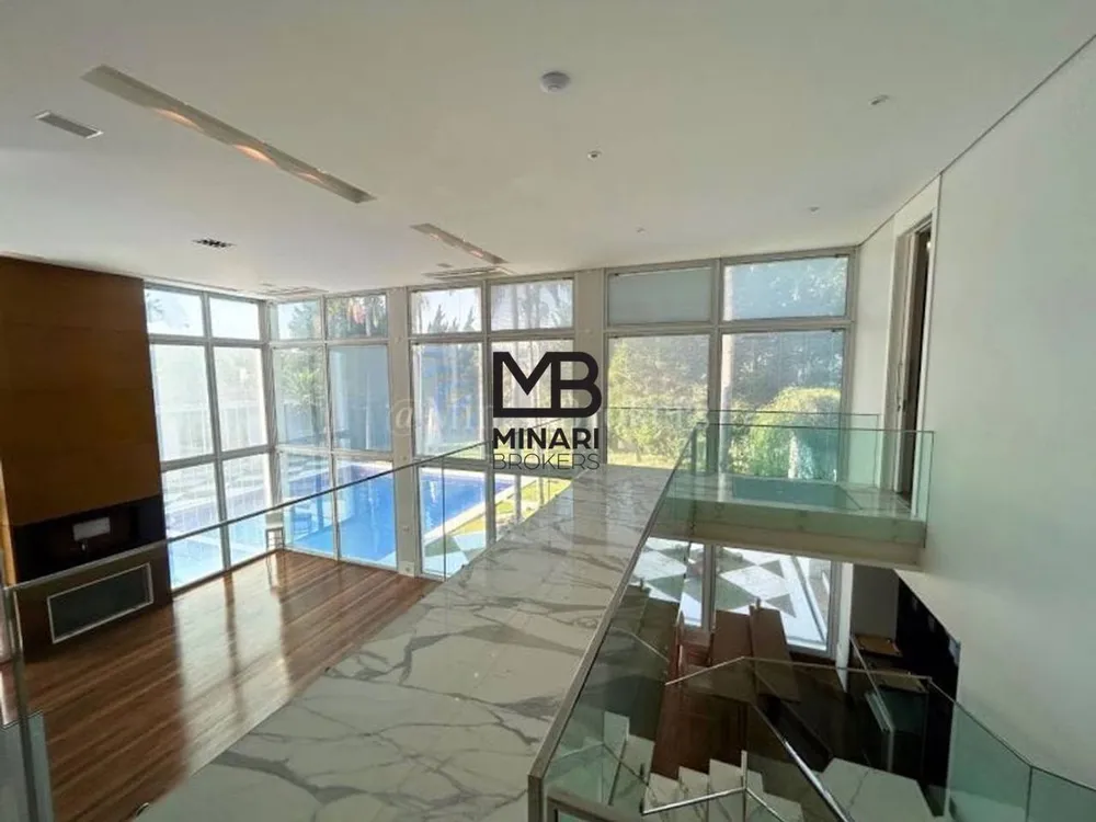 Casa, 6 quartos, 1700 m² - Foto 1