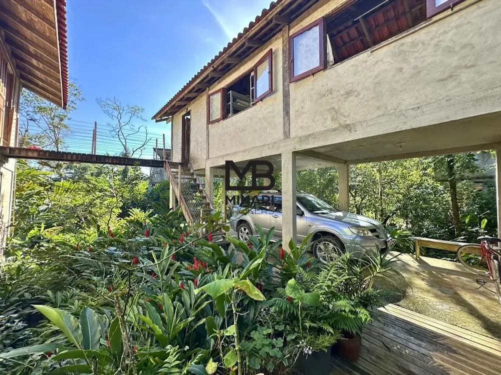 Casa, 4 quartos, 200 m² - Foto 1