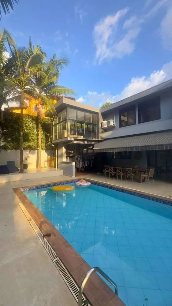 Casa, 4 quartos, 460 m² - Foto 1