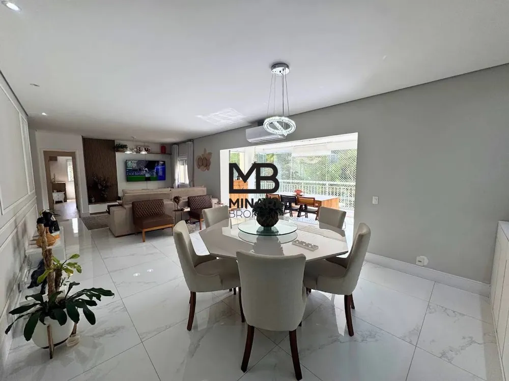 Apartamento, 3 quartos, 158 m² - Foto 1