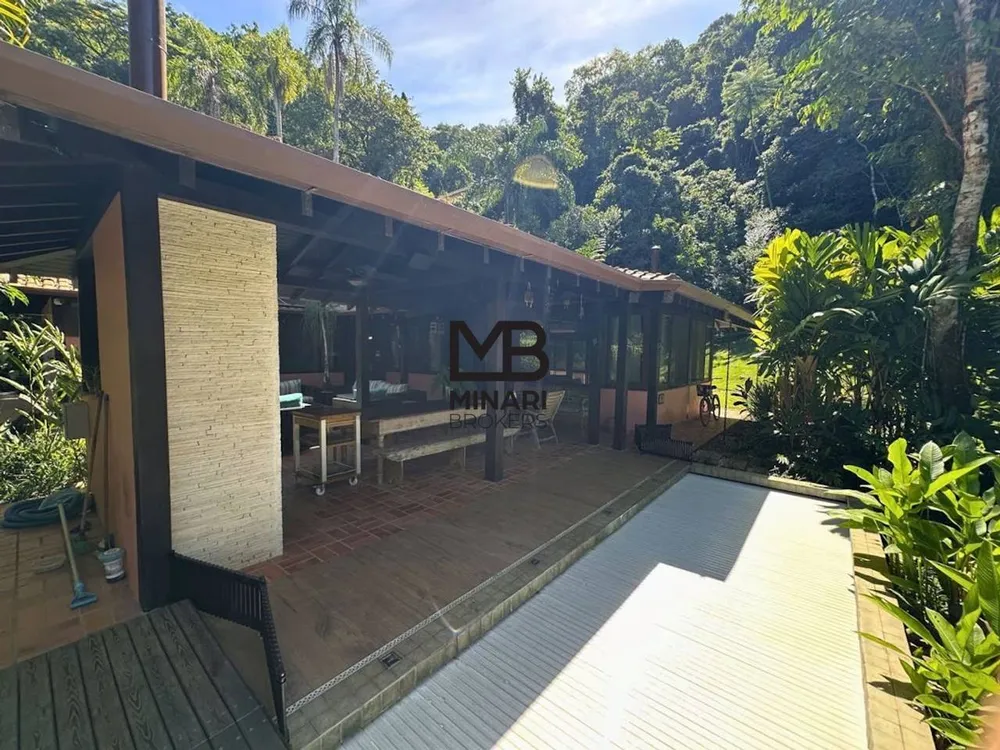 Casa, 4 quartos, 195 m² - Foto 2