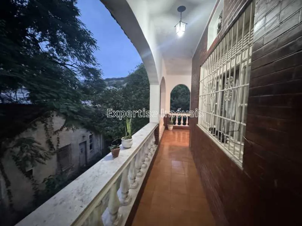 Casa, 4 quartos, 272 m² - Foto 10
