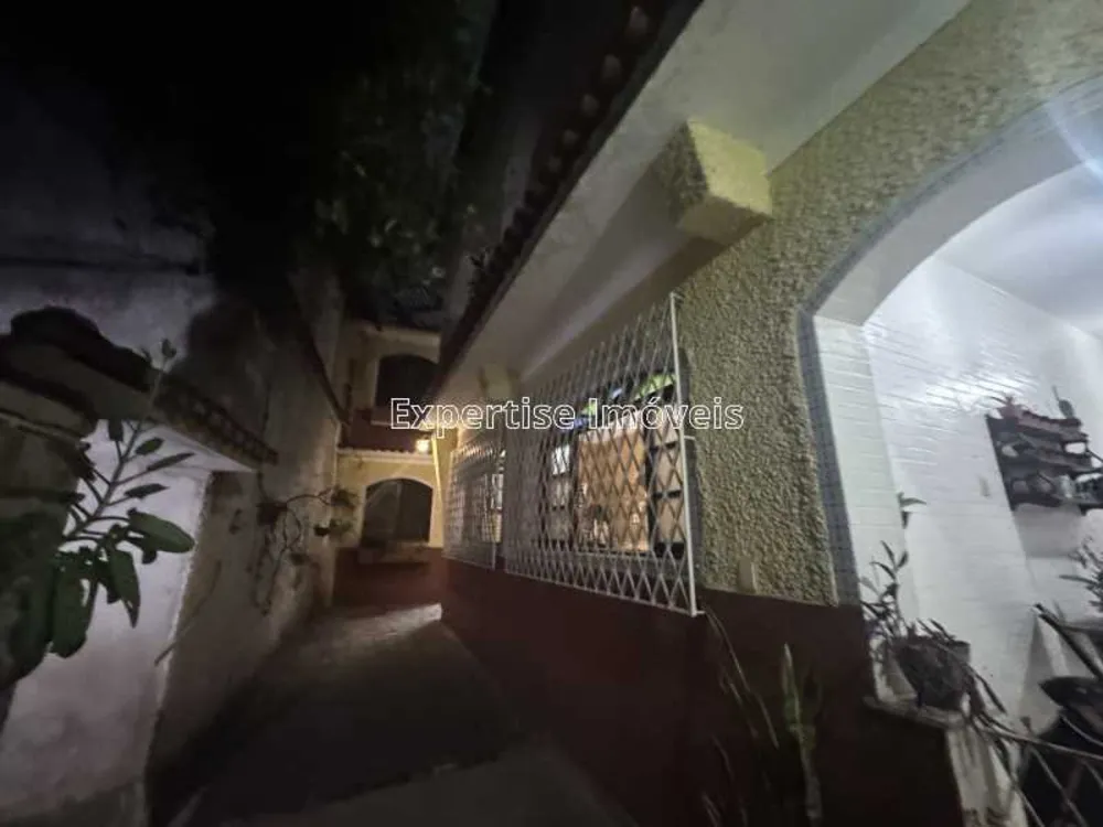 Casa, 4 quartos, 272 m² - Foto 29