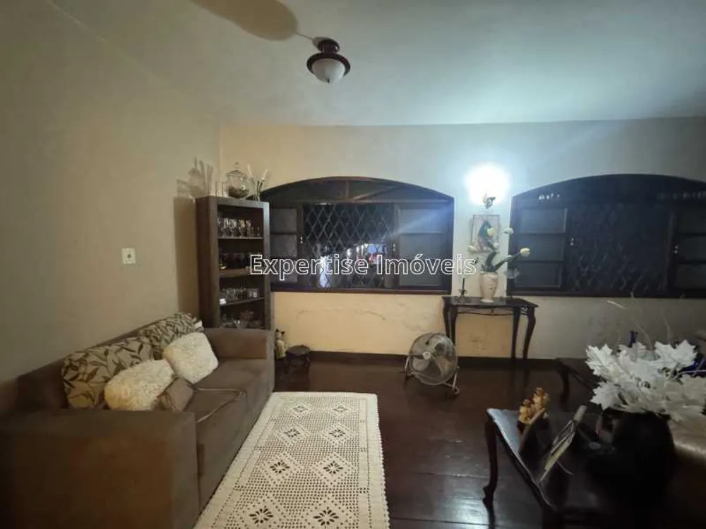 Casa, 4 quartos, 272 m² - Foto 4