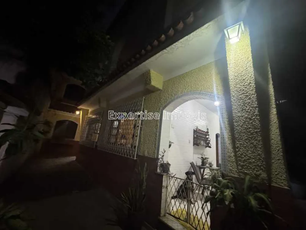 Casa, 4 quartos, 272 m² - Foto 3