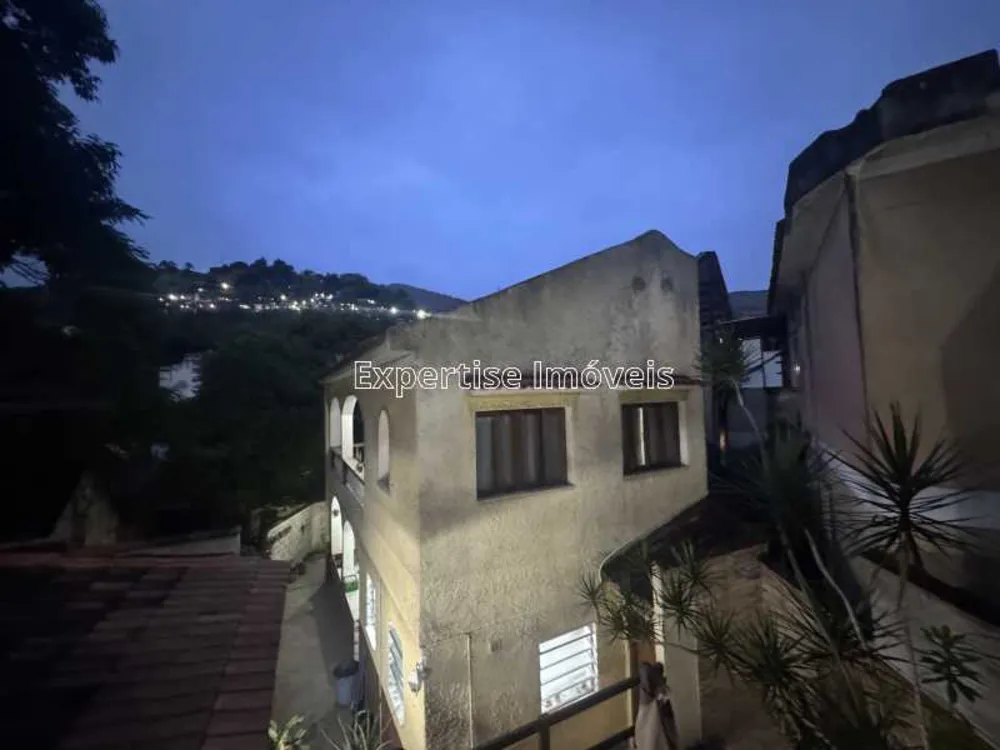 Casa, 4 quartos, 272 m² - Foto 21