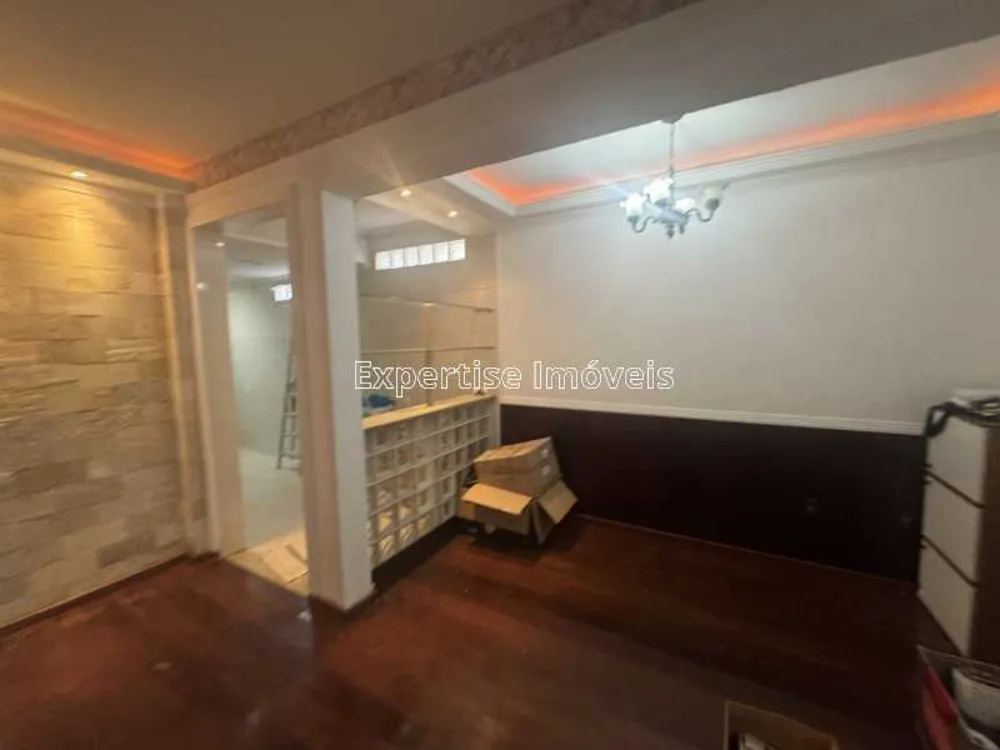Casa, 4 quartos, 305 m² - Foto 2