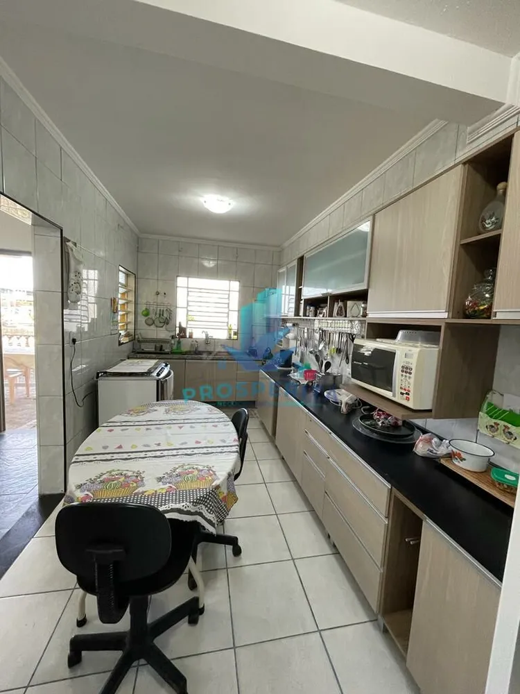 Casa, 3 quartos, 186 m² - Foto 6