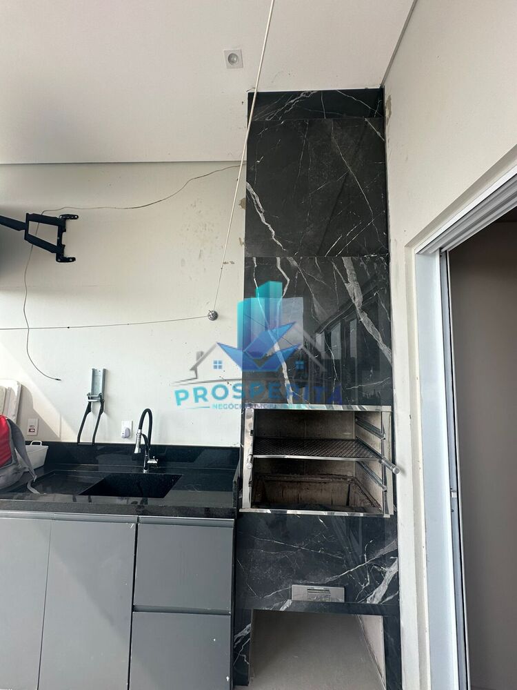 Casa à venda com 3 quartos, 211m² - Foto 7