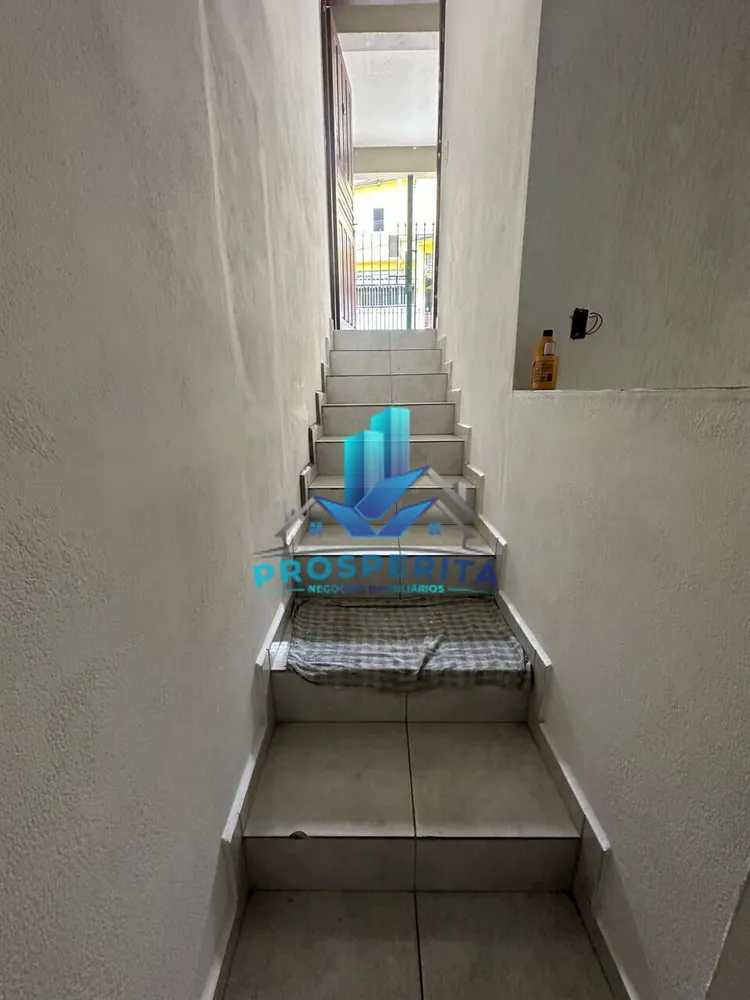 Casa, 1 quarto, 155 m² - Foto 2