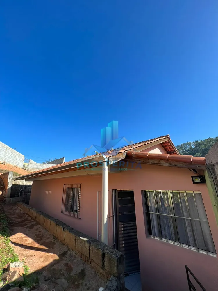 Casa, 3 quartos, 77 m² - Foto 2
