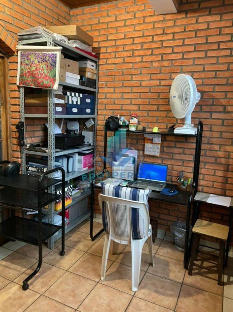 Sobrado para alugar com 3 quartos, 300m² - Foto 2