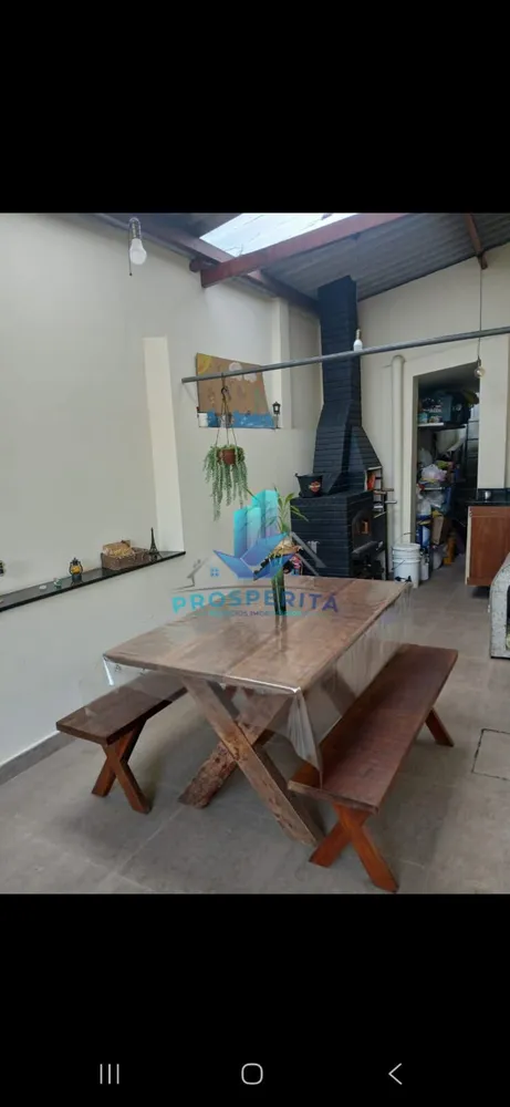Casa, 4 quartos, 206 m² - Foto 1