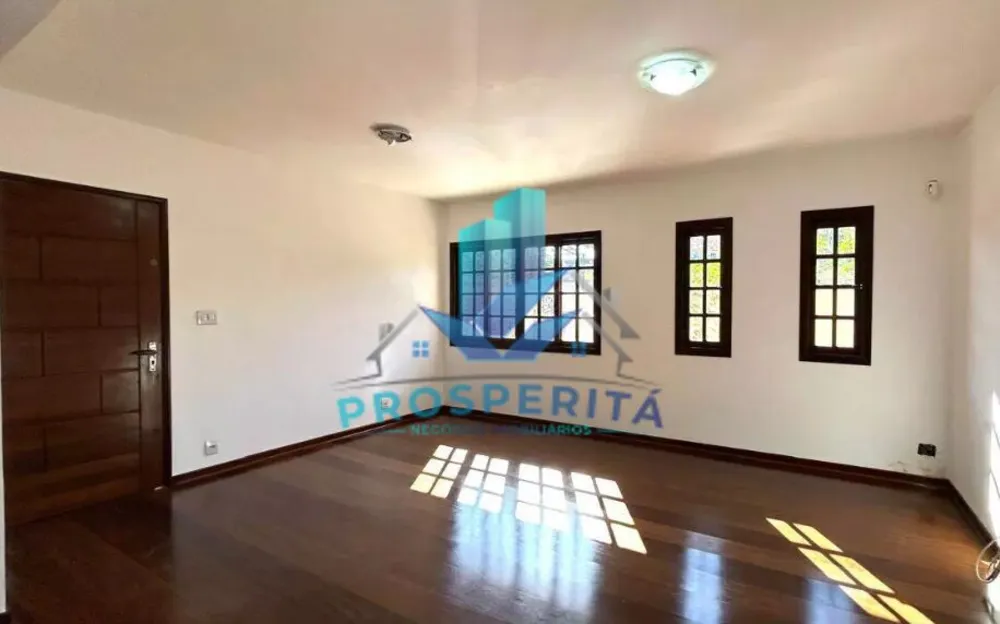 Casa, 3 quartos, 235 m² - Foto 3